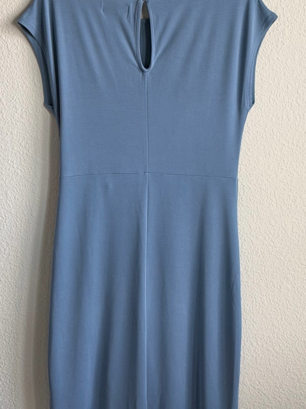 Blue Twist Front Midi Dress
Size Small - Picture 6 of 9